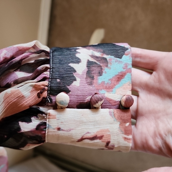 MISA Los Angeles Blouse - Picture 6 of 7